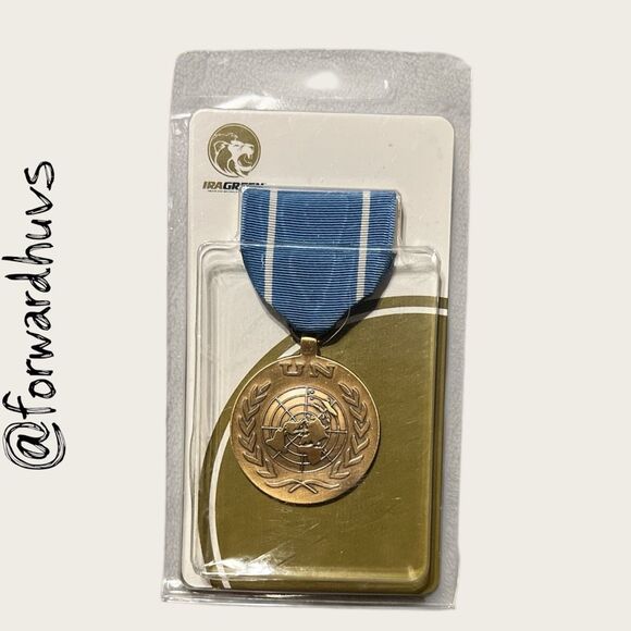 United Nations Observer Pin – Official Issue with Blue/White Ribbon - Picture 1 of 6